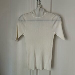 Short sleeve turtle neck